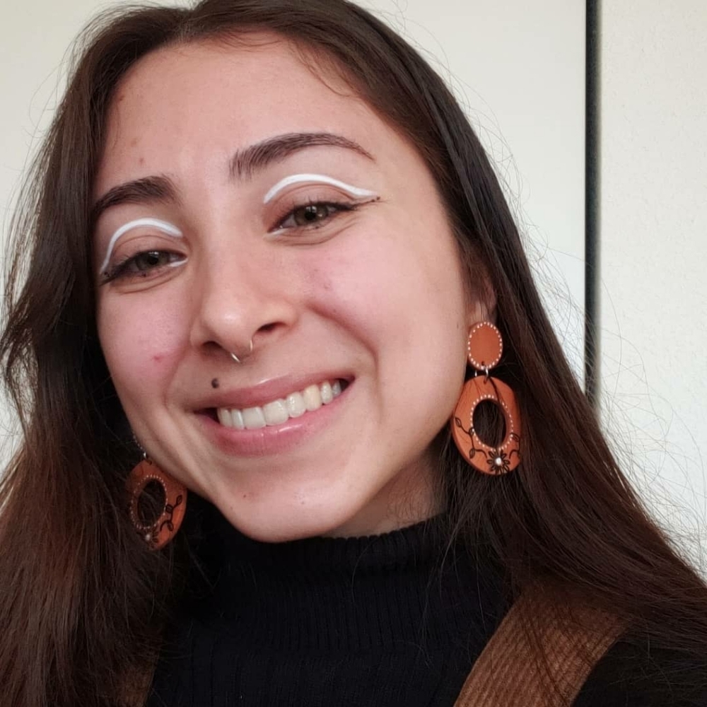 Meet your Posher, Lorena